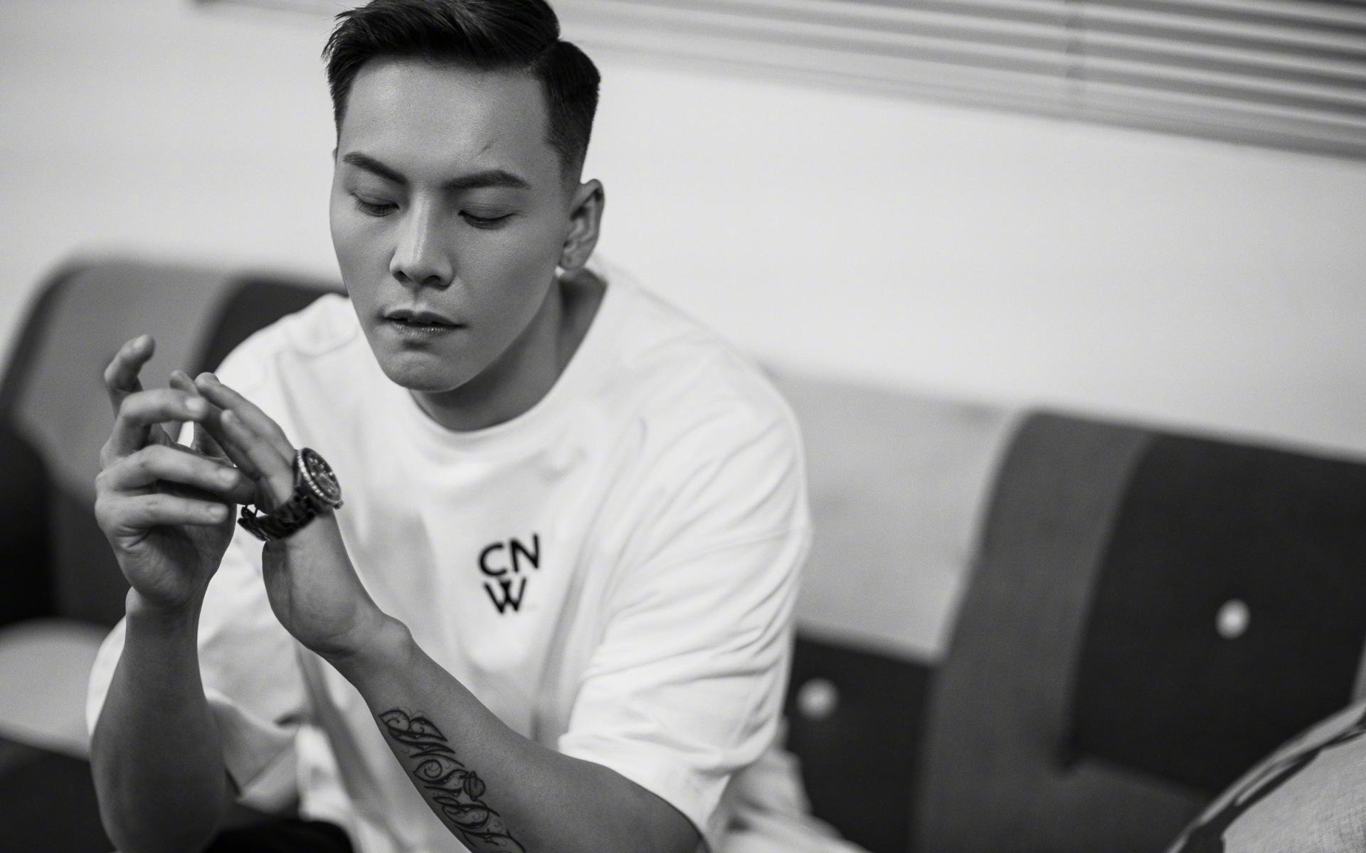球迷狂欢夜：现场气氛最火爆的比赛场次盘点，主场气氛最好的球队