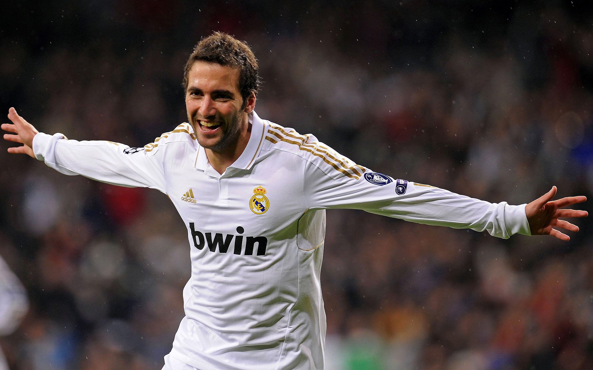 西甲绝佳突破：精彩过人，令人惊叹！，西甲最佳11人